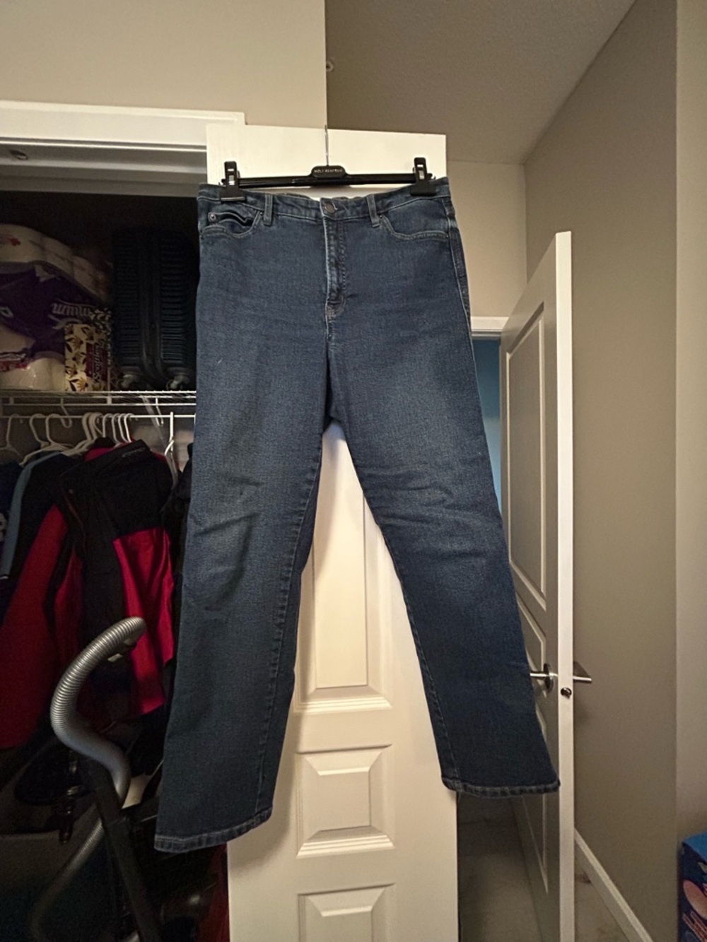 Reitmans Women's High Rise Dark Blue Denim Jeans